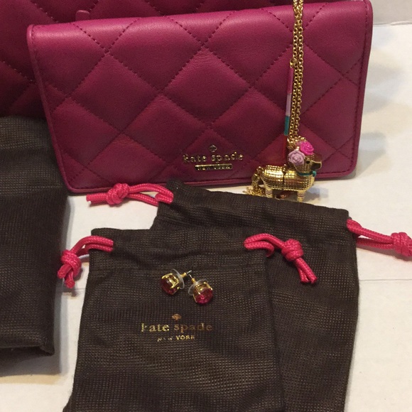 Bag & accessories bundle 💕 - Picture 2 of 8